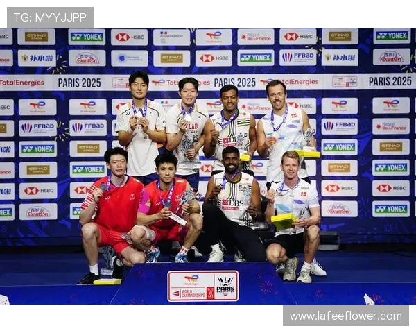 深圳羽毛球队的崛起与荣耀揭秘探索羽毛球背后的力量与激情